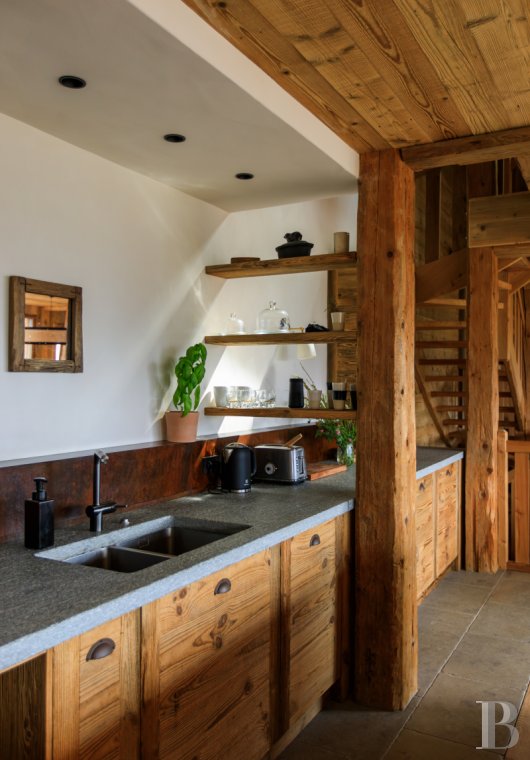 A 19th-century farmhouse preserved in its original state and completely renovated at the foot of Mont d'Arbois, in Megève - photo  n°13